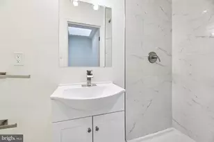 2117 Homewood Ave, Baltimore, MD 21218 - Photo 23