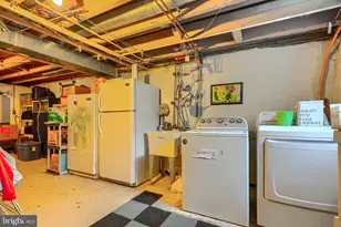 3106 Parkside Dr, Baltimore, MD 21214 - Photo 65