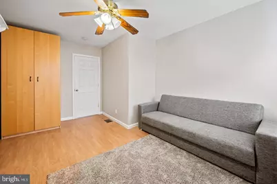 808 S Linwood Avenue, Baltimore, MD 21224 - Photo 17