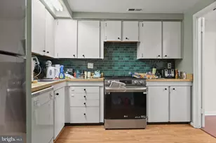 6317 Park Heights Ave, Baltimore, MD 21215 - Photo 11