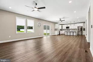 6806 Everall Ave, Baltimore, MD 21206 - Photo 5