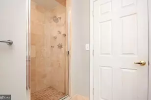 2319 Eastern Ave, Baltimore, MD 21224 - Photo 15