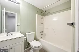 3426 Round Rd, Baltimore, MD 21225 - Photo 13