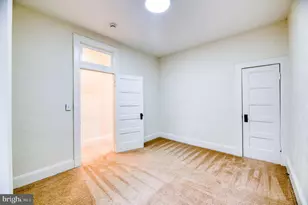 517 E 38th St, Baltimore, MD 21218 - Photo 19