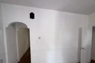 3214 Kenyon Ave, Baltimore, MD 21213 - Photo 3