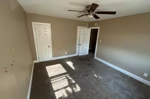 4 N Bernice Ave, Baltimore, MD 21229 - Photo 15