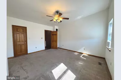 2008 E Lombard Street, Baltimore, MD 21231 - Photo 27