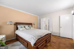 11 Hamill Rd, Baltimore, MD 21210 - Photo 19