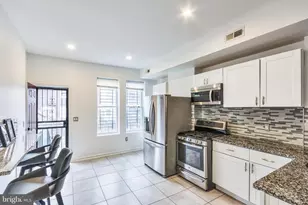 819 N Montford Ave, Baltimore, MD 21205 - Photo 9