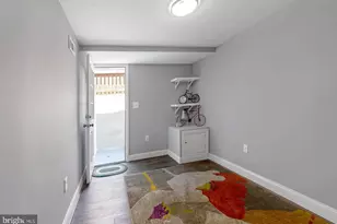 701 Roundview Rd, Baltimore, MD 21225 - Photo 21
