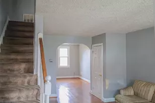 2035 Grinnalds, Baltimore, MD 21230 - Photo 3