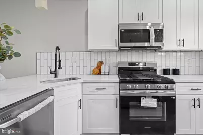 13 S Hilton Street, Baltimore, MD 21229 - Photo 9