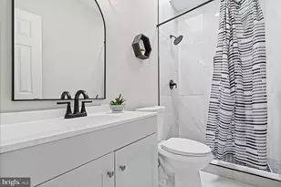 13 S Hilton St, Baltimore, MD 21229 - Photo 29