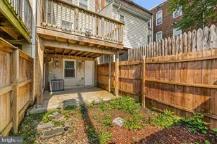 317 Font Hill Ave, Baltimore, MD 21223 - Photo 31