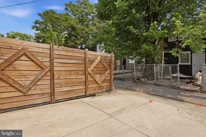 703 N Port Street, Baltimore, MD 21205 - Photo 33