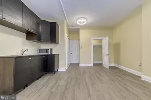 2818 N Calvert Street N, Baltimore, MD 21218 - Photo 37
