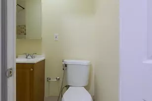 2818 N Calvert Street N, Baltimore, MD 21218 - Photo 21