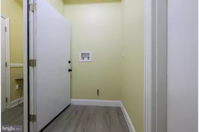 2818 N Calvert Street N, Baltimore, MD 21218 - Photo 23