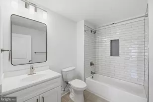 109 S Fulton Ave, Baltimore, MD 21223 - Photo 21