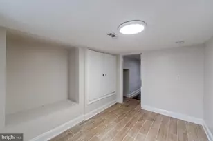 139 N Port St, Baltimore, MD 21224 - Photo 23