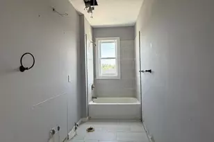 1200 N Curley St, Baltimore, MD 21213 - Photo 11