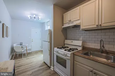 511 N Castle Street, Baltimore, MD 21205 - Photo 17