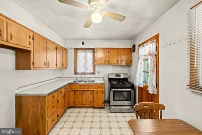 6406 Alta Avenue, Baltimore, MD 21206 - Photo 5