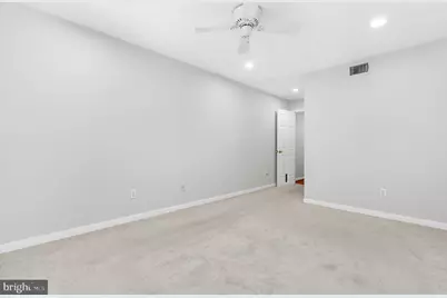 2004 Eastern Avenue, Baltimore, MD 21231 - Photo 17
