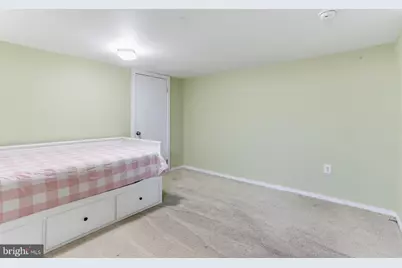 38 S Potomac Street, Baltimore, MD 21224 - Photo 23