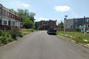 2804 Waldorf Ave, Baltimore, MD 21215 - Photo 7