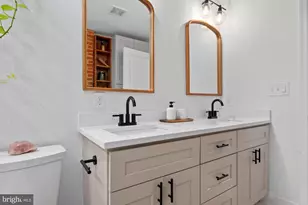 631 S Conkling St, Baltimore, MD 21224 - Photo 29