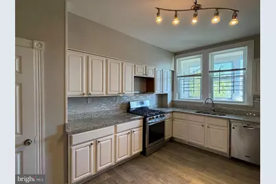 427 N Milton Avenue, Baltimore, MD 21224 - Photo 5