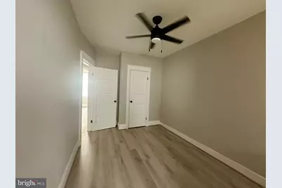 125 N Monastery Avenue, Baltimore, MD 21229 - Photo 9