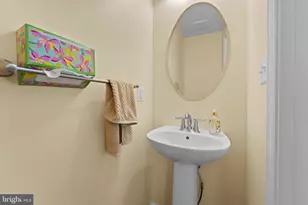 4662 Hudson St, Baltimore, MD 21224 - Photo 9