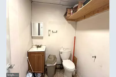 2202 E Monument Street, Baltimore, MD 21205 - Photo 9