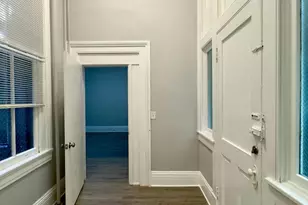 817 Park Ave, Baltimore, MD 21201 - Photo 9