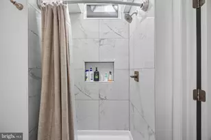 636 S Kenwood Ave, Baltimore, MD 21224 - Photo 19