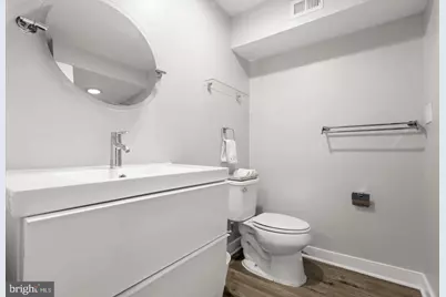 943 N Patterson Park Avenue, Baltimore, MD 21205 - Photo 15