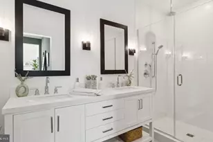 110A Locke St, Baltimore, MD 21230 - Photo 5