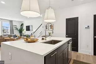 110A Locke St, Baltimore, MD 21230 - Photo 3