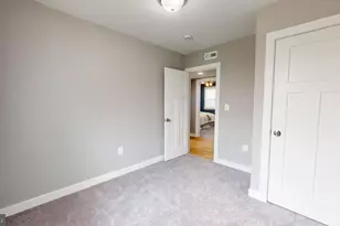 3301 Cedarhurst Rd, Baltimore, MD 21214 - Photo 17