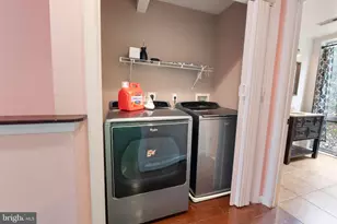 1025 Covington St, Baltimore, MD 21230 - Photo 27