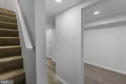 2912 Auchentoroly Terrace, Baltimore, MD 21217 - Photo 11