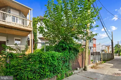 2912 Auchentoroly Terrace, Baltimore, MD 21217 - Photo 33