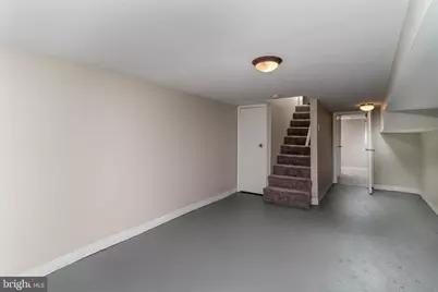 551 E 38th Street, Baltimore, MD 21218 - Photo 21