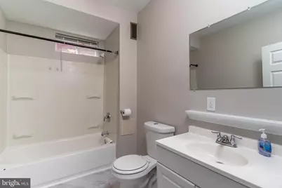 551 E 38th Street, Baltimore, MD 21218 - Photo 19