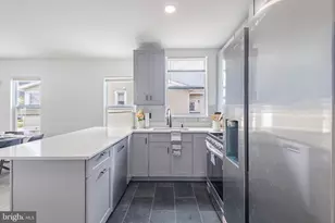 3804 Penhurst Ave, Baltimore, MD 21215 - Photo 11