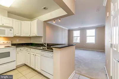 23 Pierside Drive #229, Baltimore, MD 21230 - Photo 11