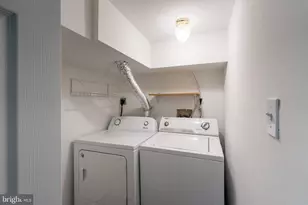 836 S Kenwood Ave, Baltimore, MD 21224 - Photo 25