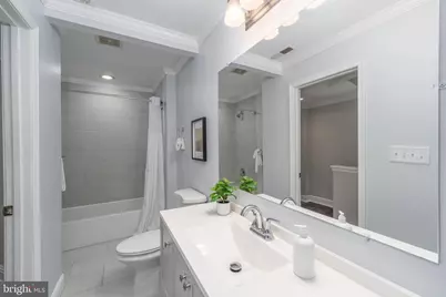 836 S Kenwood Avenue, Baltimore, MD 21224 - Photo 17